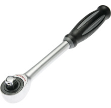 Umschaltknarre aus Metall mit ergonomischem schwarzem Kunststoffgriff.