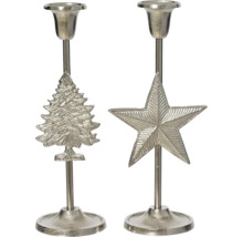 Zwei silberne Kerzenhalter aus Metall mit Weihnachtsbaum und Stern Motiv.