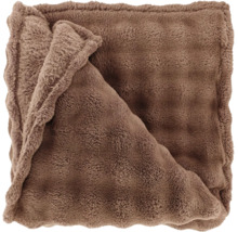 Flauschige Wohndecke aus weichem Fleece, braun und gefaltet.