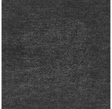 Nahaufnahme von dunkelgrauem Nadelfilz mit einer faserigen Struktur.