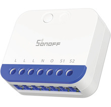 Weiß-blaues Sonoff Smart-Home-Schaltmodul mit sieben Klemmenanschlüssen für die kabellose Hausautomation.