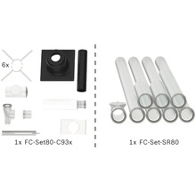 Zwei Abgassystem-Sets bestehend aus Anschlussset FC-Set80-C93x mit Dachdurchführung und Verlängerungsset FC-Set-SR80 mit Rohren und einem Bogen.