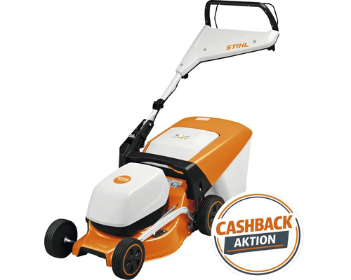 Stihl Akku-Rasenmäher in Weiß und Orange mit Grasfangkorb, Stihl Logo und Cashback-Aktion.