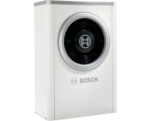 Bosch Wärmepumpe Außeneinheit mit Bosch Logo und großem Ventilator.
