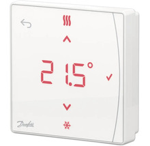 Digitaler Danfoss Raumthermostat mit Anzeige von 21.5 Grad, Symbolen für Heizen und Kühlen sowie Danfoss Logo.