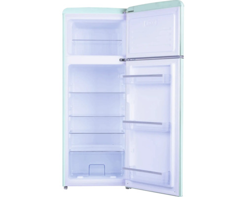 Offener Retro-Kühlschrank in Mintgrün mit Gefrierfach oben, Glasablagen und Gemüsefach.