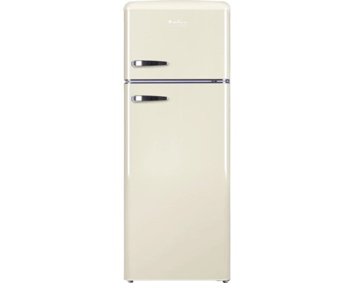 Amica Kühl-Gefrierkombination im Retro-Design, beige, zweitürig mit Gefrierfach oben und verchromten Griffen.