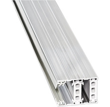 Aluminiumprofil mit gerillter Oberfläche und mehreren Innenkammern.
