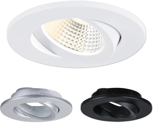 Set aus drei schwenkbaren LED-Einbaustrahlern in Weiß, Silber und Schwarz mit facettiertem Reflektor.