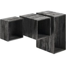 Dreiteiliges Wandregal-Set in Würfelform mit strukturierter Oberfläche in Betonoptik.