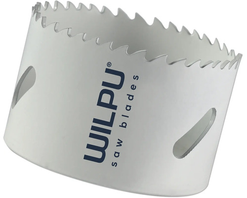 Wilpu Lochsäge mit gezacktem Rand und seitlichen Aussparungen. Wilpu Saw Blades Logo.