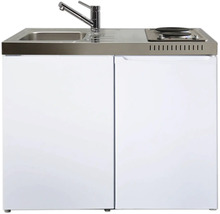 Miniküche mit Edelstahl-Spüle, Mischbatterie, zwei Kochplatten und weißem Unterschrank.
