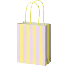 Gelb-lila gestreifte Geschenktüte aus Papier mit zwei Tragegriffen.