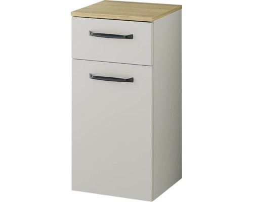 Küchen-Unterschrank in Grau mit einer Schublade, einer Tür, schwarzen Griffen und Arbeitsplatte in Eiche-Optik.