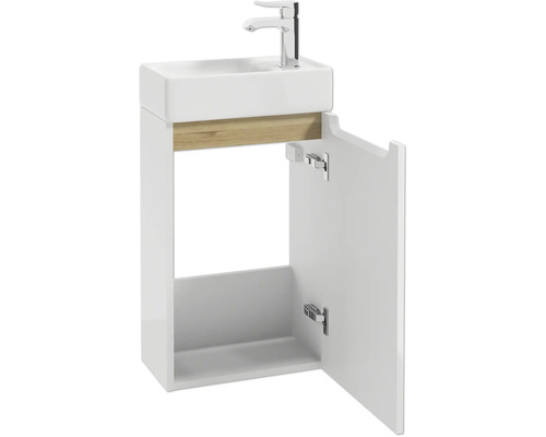 Gäste-WC-Waschtisch mit Unterschrank in Weiß mit Holzdekor, geöffneter Tür, Waschbecken und verchromter Armatur.