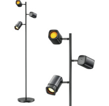 Moderne Stehleuchte in Schwarz mit drei verstellbaren Spotstrahlern auf einer schlanken Stange mit rundem Sockel.