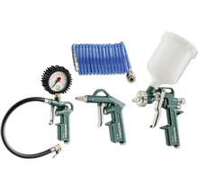Metabo Druckluft-Werkzeugset bestehend aus Reifenfüllmessgerät, Ausblaspistole, Farbspritzpistole und Spiralschlauch.