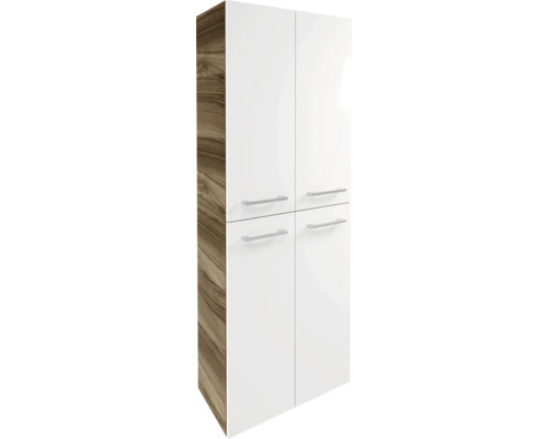 Hochschrank mit vier weißen Fronten, Korpus in Holzoptik und vier Metallgriffen.
