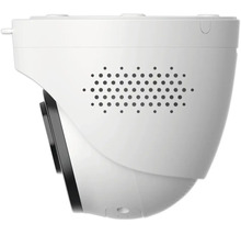 Weiße Turret-Überwachungskamera in der Seitenansicht mit Objektiv und Lautsprecheröffnungen.