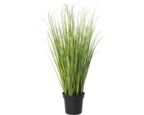 Künstliches Gras in einem schwarzen Kunststofftopf.
