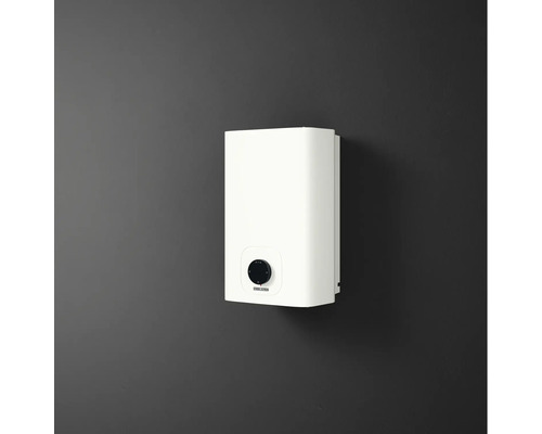 Stiebel Eltron Warmwasserspeicher mit Temperaturregler.