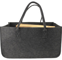 Filztasche für Kaminholz, rechteckig mit zwei Tragegriffen, gefüllt mit Holzscheiten.