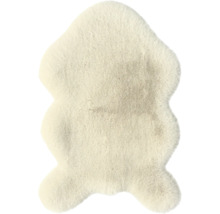 Kunstfell-Teppich in Lammfellform mit weichem Hochflor.