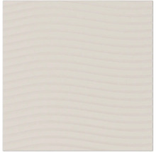 Quadratische Wandfliese in Beige mit horizontaler Wellenstruktur und Relief-Oberfläche.