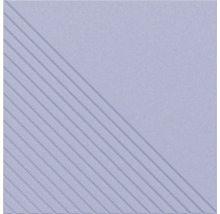 Quadratische Fliese mit diagonalem Rillenmuster auf einer Hälfte und strukturierter Oberfläche.