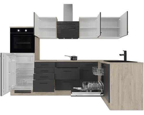 Moderne L-Küche mit hellem Holzkorpus und dunklen Fronten, ausgestattet mit Backofen, Kühlschrank, Geschirrspüler, Dunstabzugshaube, Kochfeld und Spüle.