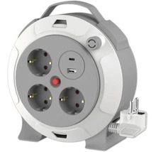 Kabeltrommel mit 3 Steckdosen, USB-A- und USB-C-Anschlüssen, Tragegriff, Ein-Aus-Schalter und Stecker.