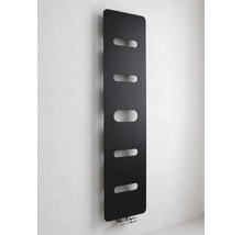 Schwarzer vertikaler Design-Heizkörper für die Wandmontage mit flacher Front und fünf horizontalen ovalen Aussparungen.