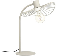 Moderne Tischleuchte aus Metall mit fächerförmigem Drahtschirm und sichtbarem Filament-Leuchtmittel.