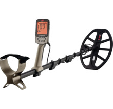 Metalldetektor mit digitalem Display, Suchspule, Armstütze und verstellbarem Gestänge.