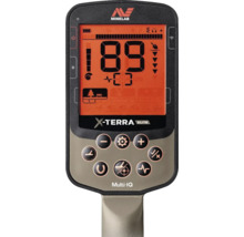 Bedien- und Anzeigeeinheit des Minelab X-TERRA Elite Metalldetektors mit Display, Funktionssymbolen und Bedientasten. Minelab Logo.