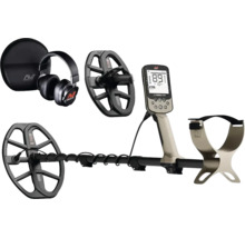 Metalldetektor-Set Minelab X-Terra Voyager mit digitalem Display, zwei Suchspulen, Kopfhörern und einer Tragetasche.