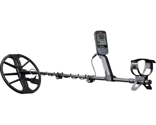 Metalldetektor mit digitalem Display, Suchspule und verstellbarem Gestänge für die Metallsuche.