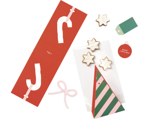 Folia Weihnachts-Geschenkverpackungs-Set mit Kekstüten, Geschenkanhängern und Deko-Elementen.