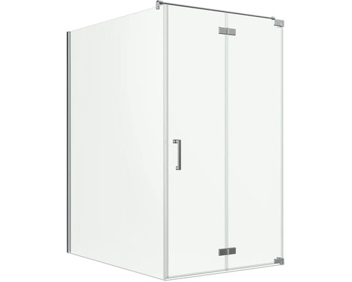 Duschkabine aus Klarglas mit einer Drehtür, Seitenwand und verchromten Beschlägen und Türgriff.