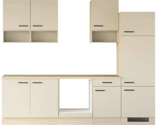 Moderne Küchenzeile mit Hängeschränken, Unterschränken und Hochschrank für Einbaugeräte in minimalistischem Design.