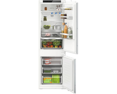 Bosch Einbau Kühl Gefrierkombination mit VitaFresh und NoFrost Technologie für optimale Lagerung von Lebensmitteln.