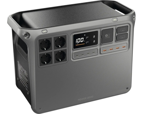 Tragbare Powerstation mit Display und zahlreichen Anschlüssen wie Steckdosen und USB-Ports für die mobile Stromversorgung