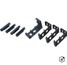 Set aus vier Metallhalterungen und vier passenden Klemmplatten für die Montage (Image AI modified or generated)