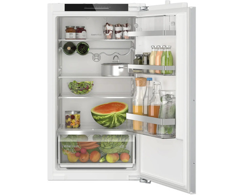 Bosch Einbaukühlschrank mit VitaFresh XXL Schublade und CoolAirflow System zur optimalen Lagerung von Lebensmitteln.