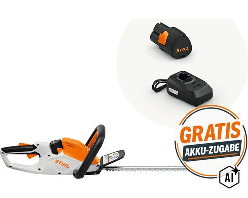 Stihl Akku Heckenschere inklusive Akku und Ladegerät mit Stihl Logo und Hinweis auf Gratis Akku Zugabe (Image AI modified or generated)