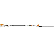 Stihl Heckenschneider mit Teleskopschaft zur Pflege von hohen Hecken und Strauchwerk.