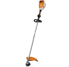 Stihl Akku Motorsense für die Gartenpflege mit verstellbarem Rundumgriff und Fadenmähkopf