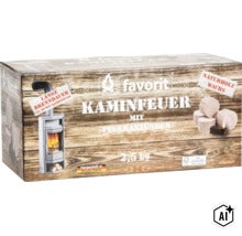 Favorit Kaminfeuer Anzündholz aus Naturholz und Wachs im 2,5 Kilogramm Karton (Image AI modified or generated)