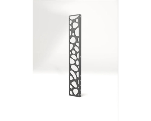 Dekoratives Metall Sichtschutzelement mit organischem Lochmuster zur Gartenabgrenzung.