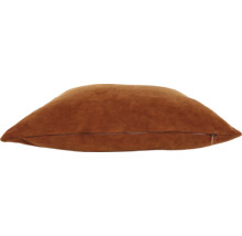 Quadratisches Zierkissen mit weichem Bezug in Wildlederoptik